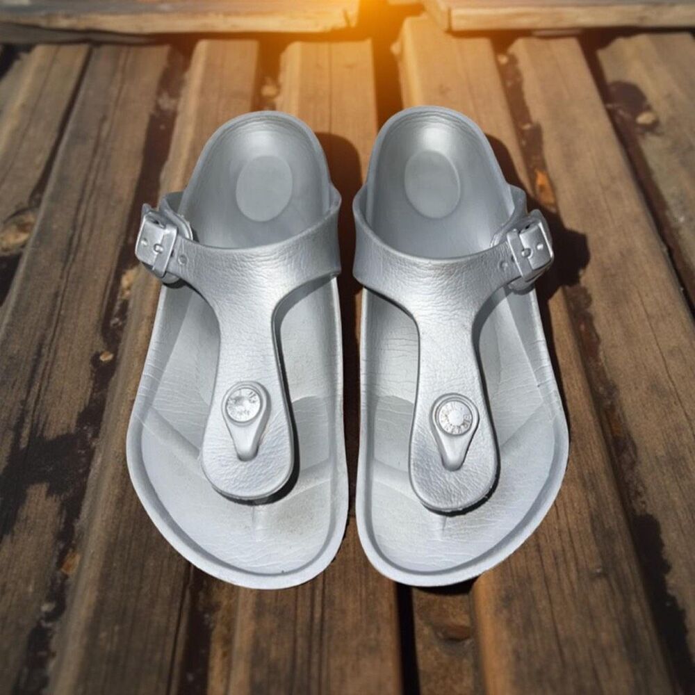 Little Girls Birkenstock Gizeh Essentials EVA Silver Sandals Size US 2 Eur 33